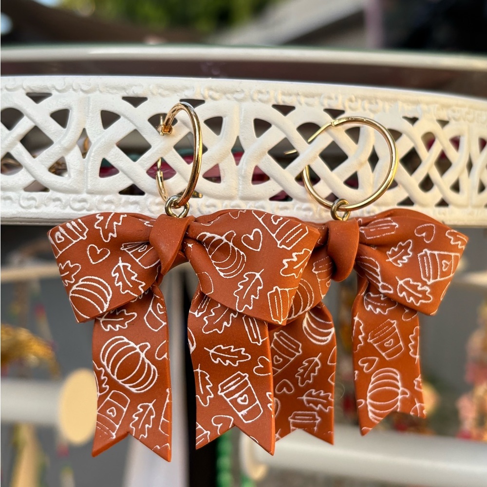 Brown Bow Earrings With Fall Pattern - image 2